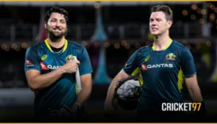 রাসেলের ব্যাট দিয়ে টিম ডেভিডের ১১ ছক্কায় রেকর্ড সেঞ্চুরি