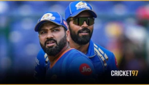 আইপিএলে ৫ ভারতীয় ক্রিকেটারকে রিটেইন করল মুম্বাই ইন্ডিয়ান্স