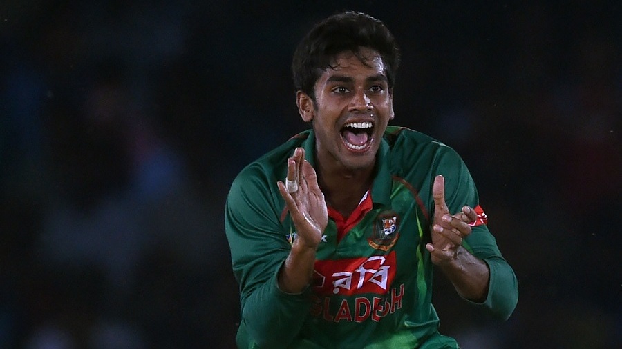 মিরাজে আসলো স্বস্তির উইকেট