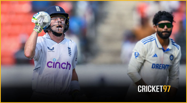 অপরাজিত পোপের ব্যাটে আশার বীজ বুনছে ইংল্যান্ড