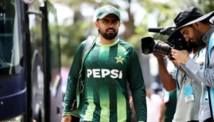 অস্ট্রেলিয়া সিরিজে বাবরের প্রত্যাবর্তন, বাদ রিজওয়ান