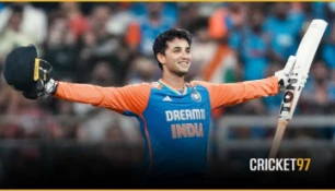 অবস্থান সুদৃঢ় হল রুটের, ইতিহাস রচনা করলেন অভিষেক শর্মা