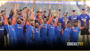 India lift Asia Cup title again after beating Pakistan