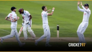 ২য় দিন শেষেই জয়ের সুঘ্রাণ পাচ্ছে ইংল্যান্ড