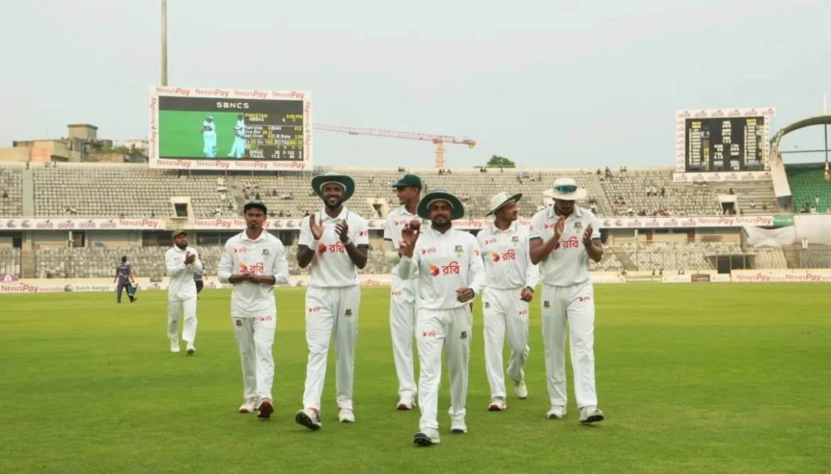 Mirazs Five-For Gives Bangladesh a 34-Run Lead